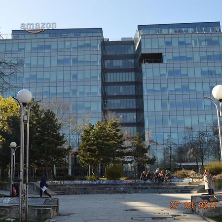 Apartment Accommodation Up To 17 Братислава Екстер'єр фото